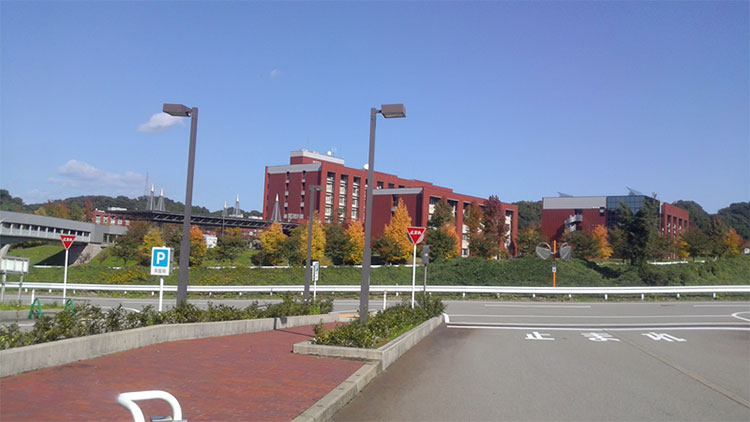 金澤大學(xué)插圖1